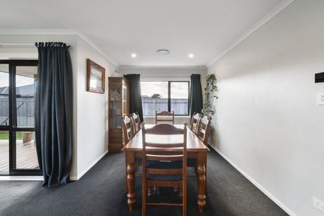 Photo of property in 34 George Street, Bulls, 4818