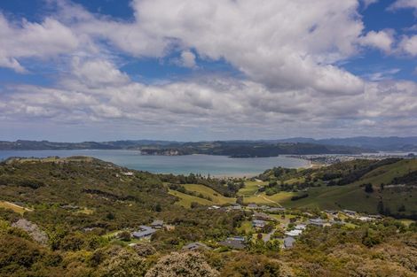 Photo of property in 57 Tarapatiki Drive, Whitianga, 3510