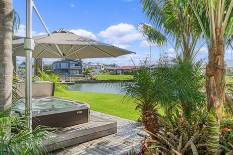 Photo of property in 3 Kuaka Grove, One Tree Point, 0118