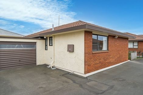 Photo of property in 2/5 Eskvale Street, Saint Kilda, Dunedin, 9012