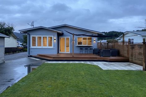 Photo of property in 22 Milton Road, Greymouth, 7805
