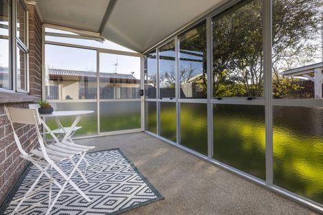 Photo of property in 15b Newbourne Crescent, Redwoodtown, Blenheim, 7201