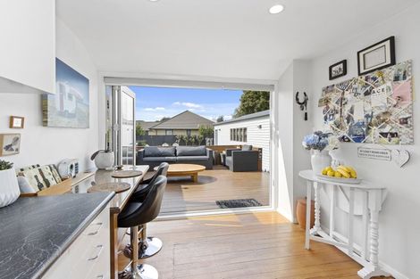 Photo of property in 9 Kennedys Bush Road, Halswell, Christchurch, 8025