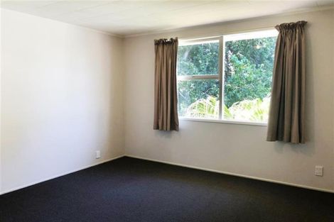 Photo of property in 30 Leaver Place, Weymouth, Auckland, 2103