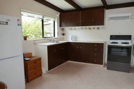 Photo of property in 2/58 Marlow Road, Aranui, Christchurch, 8061