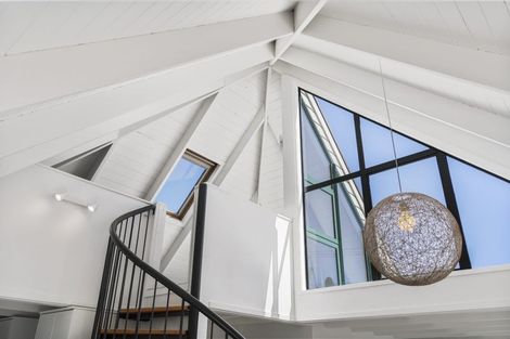Photo of property in 110 Bassett Road, Remuera, Auckland, 1050