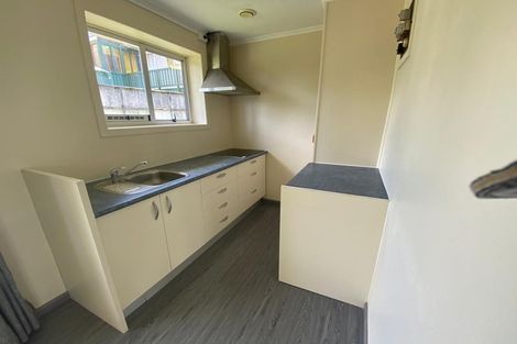 Photo of property in 3/12 Routley Drive, Glen Eden, Auckland, 0602