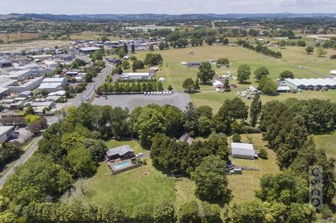 Photo of property in 95 Access Road, Kumeu, 0810