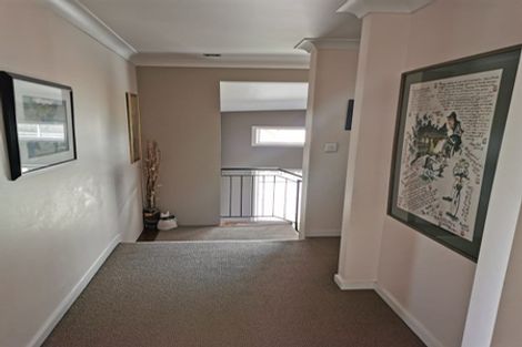 Photo of property in 67 San Valentino Drive, Henderson, Auckland, 0612