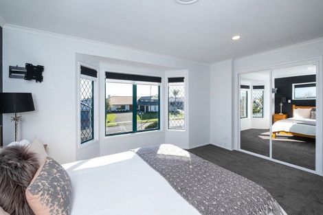 Photo of property in 20 Russell Robertson Drive, Havelock North, 4130