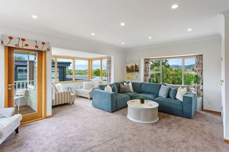 Photo of property in 30 Golf Road, Paraparaumu Beach, Paraparaumu, 5032