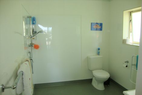 Photo of property in 24a Davis Crescent, Paihia, 0200