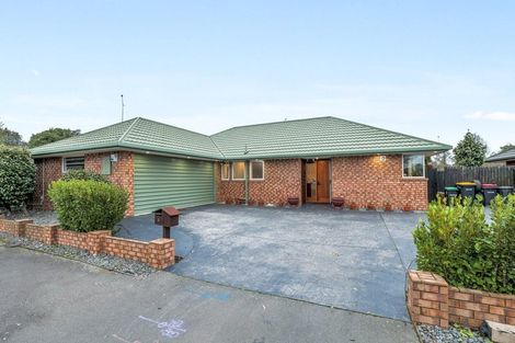 Photo of property in 3 Farquhars Road, Redwood, Christchurch, 8051