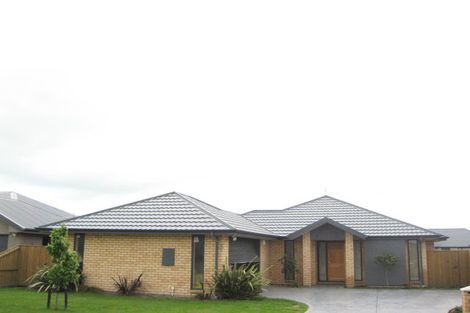 Photo of property in 6a Sheraton Place, Redwood, Christchurch, 8051