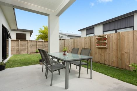 Photo of property in 68 Coast Boulevard, Papamoa Beach, Papamoa, 3118