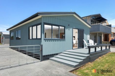 Photo of property in 17 Brighton Road, Waihi Beach, 3611