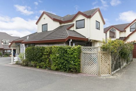 Photo of property in 2 Scorian Close, Karori, Wellington, 6012