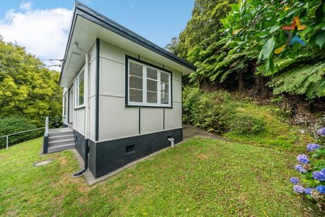 Photo of property in 4 Powell Road, Kelson, Lower Hutt, 5010
