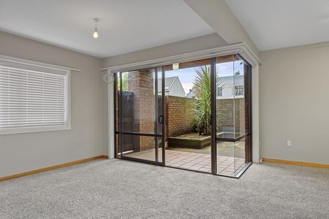 Photo of property in 22 Cashel Street, Christchurch Central, Christchurch, 8013