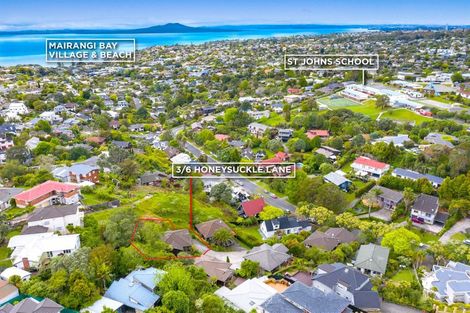 Photo of property in 3/6 Honeysuckle Lane, Mairangi Bay, Auckland, 0630
