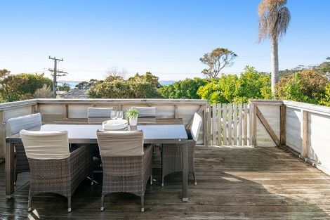 Photo of property in 8 Amanda Lane, Snells Beach, 0920