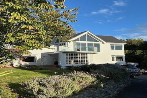 Photo of property in 1a Tui Crescent, Waikanae, 5036