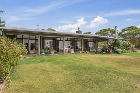 Photo of property in 157 Point Wells Road, Point Wells, Warkworth, 0986