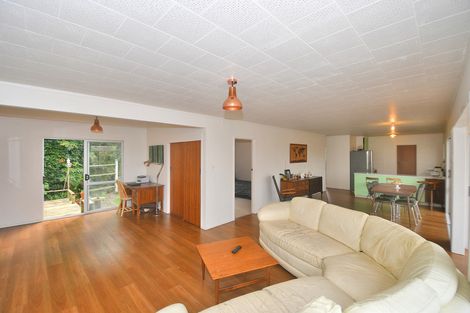 Photo of property in 9 Kendale Drive, Leigh, 0985