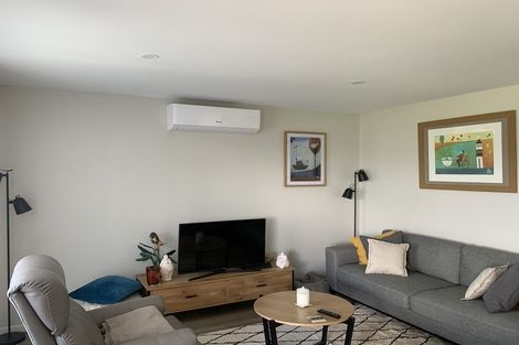 Photo of property in 7 Irving Place, Hobsonville, Auckland, 0616