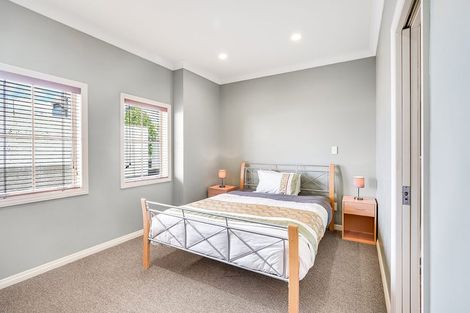 Photo of property in 2e/11 London Street, Hamilton Central, Hamilton, 3204