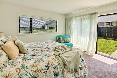 Photo of property in 9 Martha Turnell Crescent, Manor Park, Lower Hutt, 5019