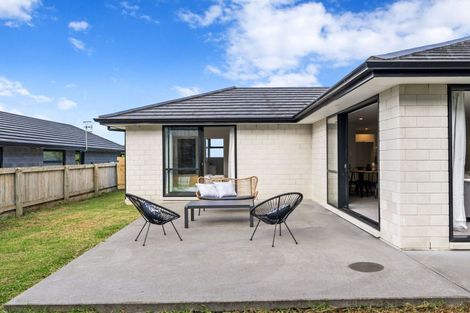 Photo of property in 2 Timara Avenue, Tikipunga, Whangarei, 0112