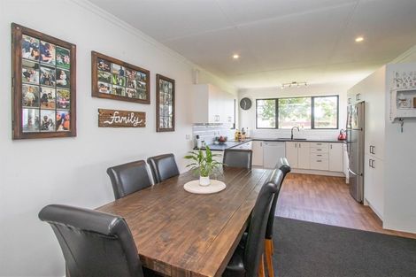 Photo of property in 622 Mountain Road, Lepperton, New Plymouth, 4373