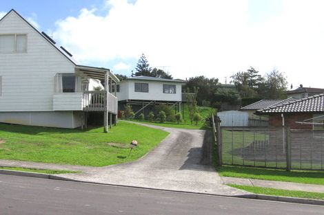 Photo of property in 39 Carillon Place, Massey, Auckland, 0614
