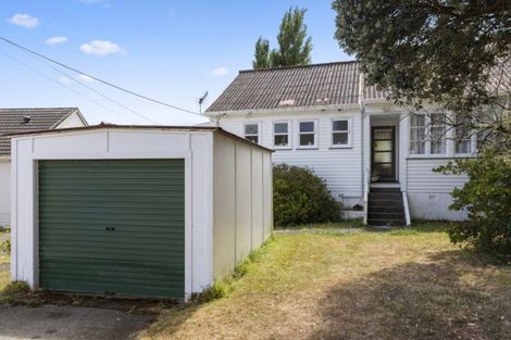 Photo of property in 70 Wilkie Crescent, Naenae, Lower Hutt, 5011