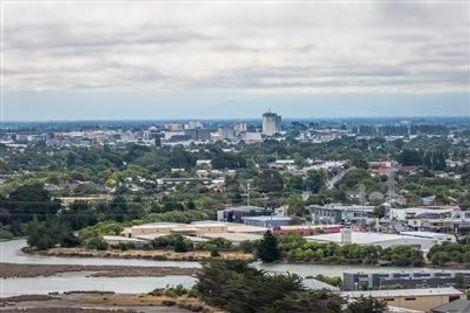 Photo of property in 3 Osmond Lane, Mount Pleasant, Christchurch, 8081