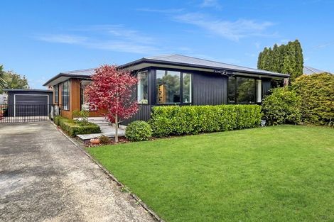 Photo of property in 17 Brent Place, Papanui, Christchurch, 8053