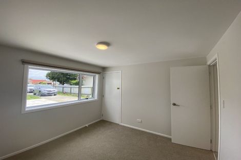 Photo of property in 92a/b Parker Avenue, Levin, 5510