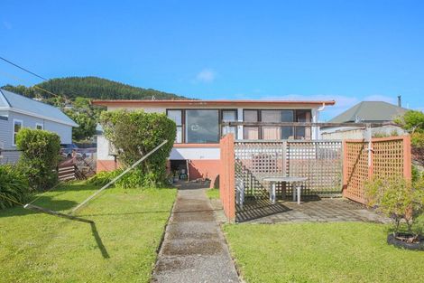 Photo of property in 17 Spencer Street, Bluff, 9814