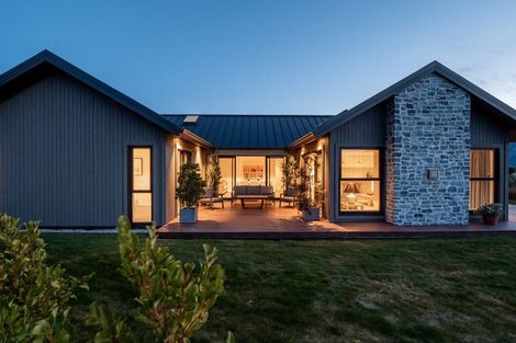 Photo of property in 64 Jacks Point Rise, Jacks Point, Queenstown, 9371