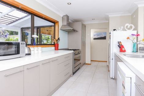 Photo of property in 26 Lewis Street, Blockhouse Bay, Auckland, 0600