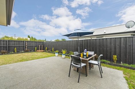 Photo of property in 3/5 Retallick Way, Amberley, 7410