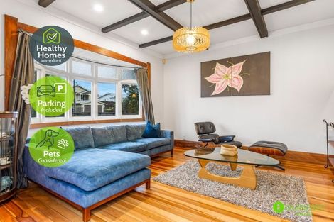 Photo of property in 11 Admiral Beatty Avenue, Mount Roskill, Auckland, 1041