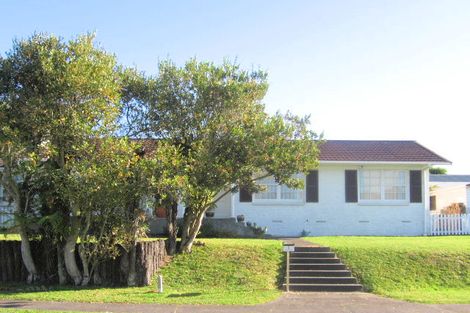 Photo of property in 1 Kohekohe Place, Pukete, Hamilton, 3200
