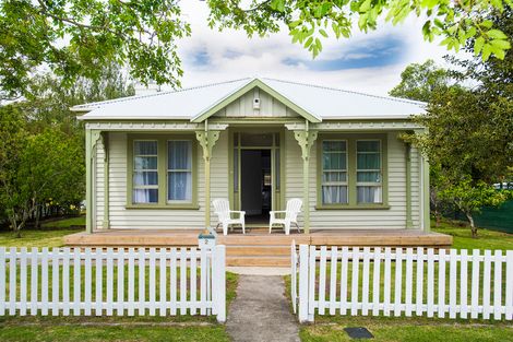 Photo of property in 2 Redmond Street, Elgin, Gisborne, 4010
