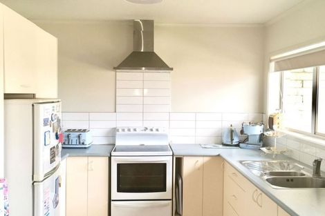 Photo of property in 2/41 Jutland Road, Hauraki, Auckland, 0622