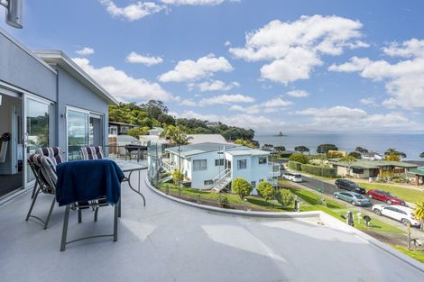 Photo of property in 18 Zita Avenue, Matakatia, Whangaparaoa, 0930