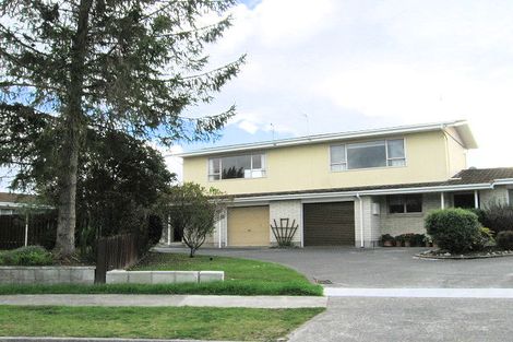 Photo of property in 2/27 Islington Place, Tamatea, Napier, 4112