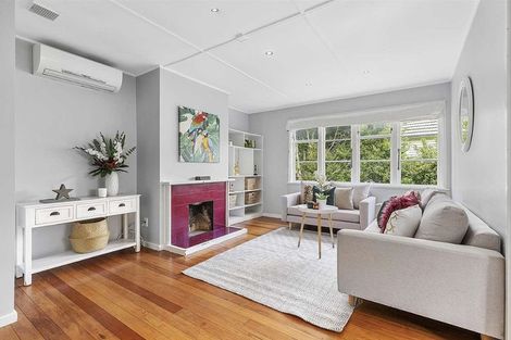 Photo of property in 11 Warwick Street, Wilton, Wellington, 6012