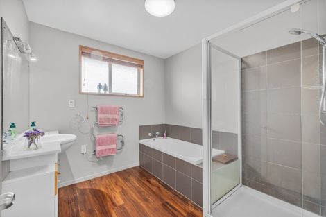 Photo of property in 28 Yellowstone Crescent, Burwood, Christchurch, 8083
